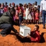ONE SHOT YEREVAN 19 - Premiato il documentario "The Lost Kids of Kalahari"